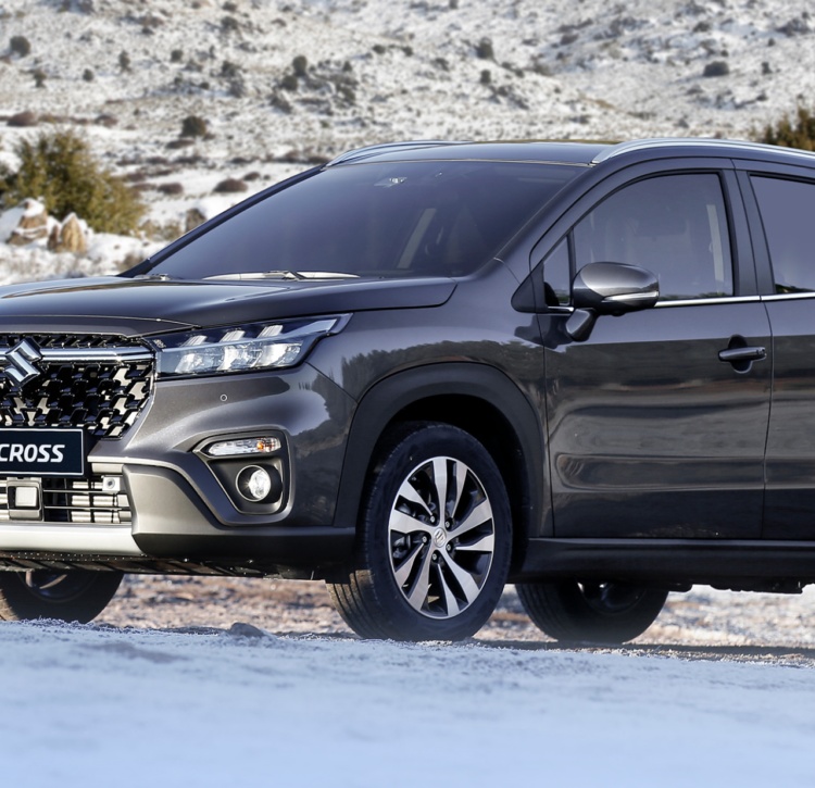 S-Cross brings style to the mountain