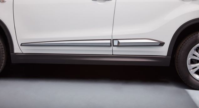 Side Body Moulding Small - Chrome