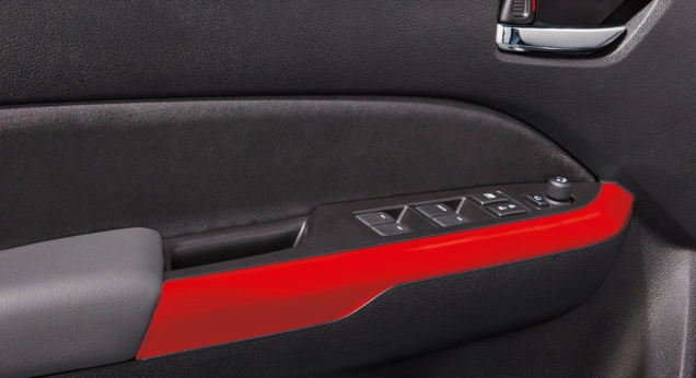 Vitara Door Trim Garnish - Bright Red