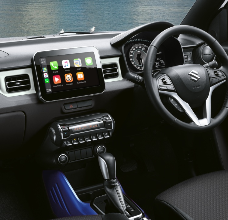 Suzuki Ignis modern interior and touchscreen with smartphone connectivity through Apple CarPlay and Android Auto